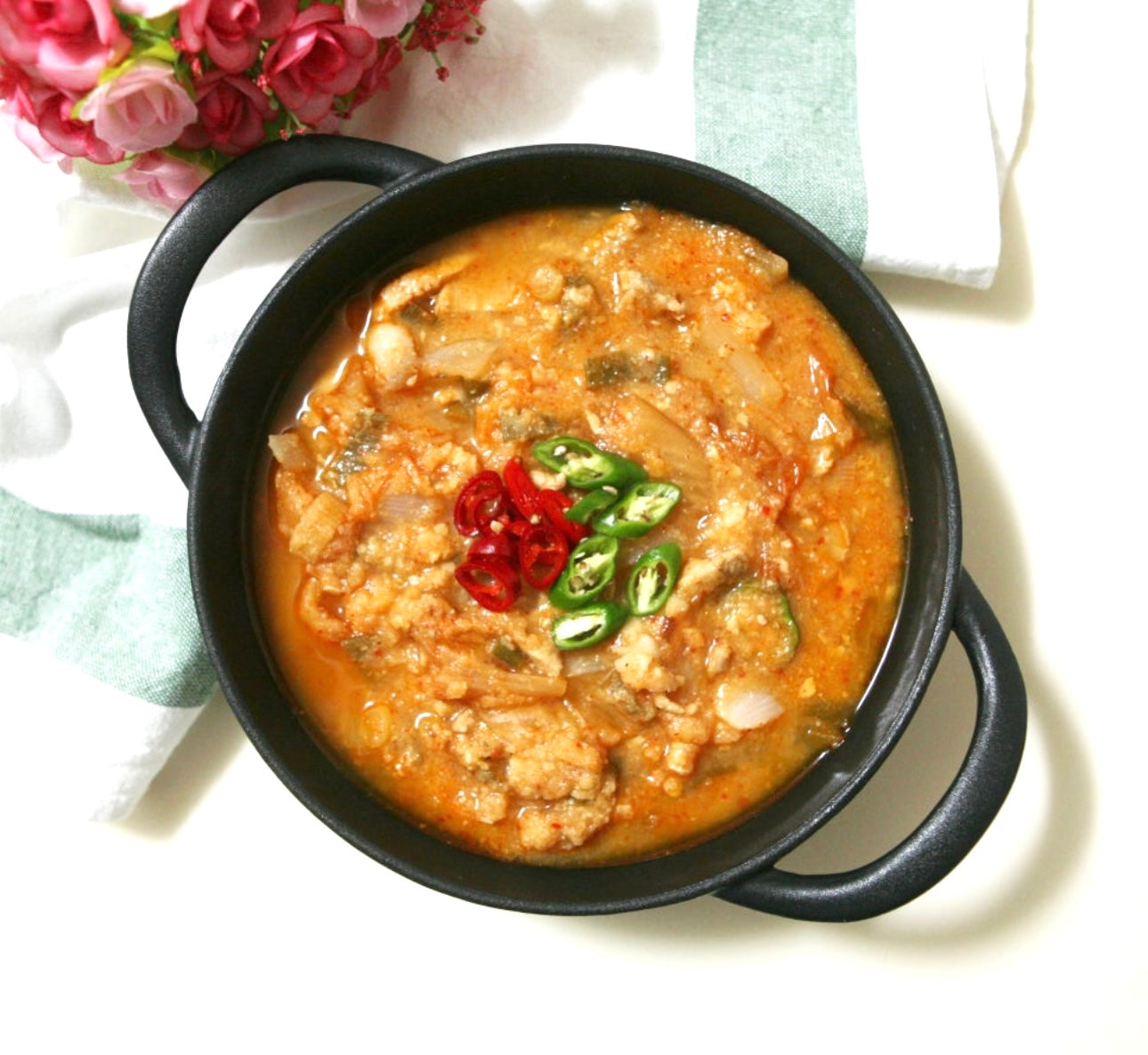 돼지고기 콩비지찌개